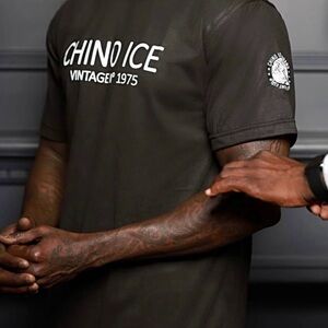 Vintage 1975 Black Men's Shirt